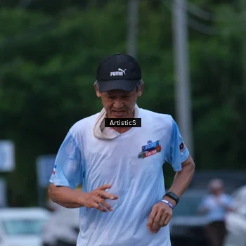 Runner Photo 7603598