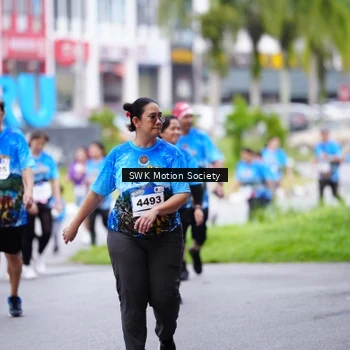 Runner Photo 7603602