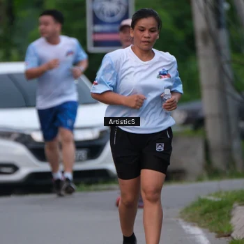 Runner Photo 7603605