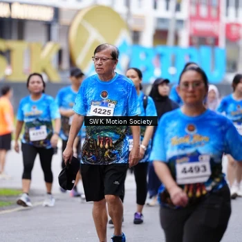 Runner Photo 7603610