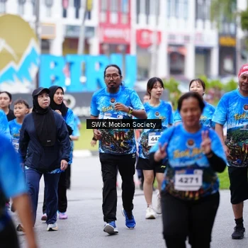 Runner Photo 7603611