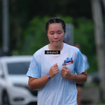 Runner Photo 7603612