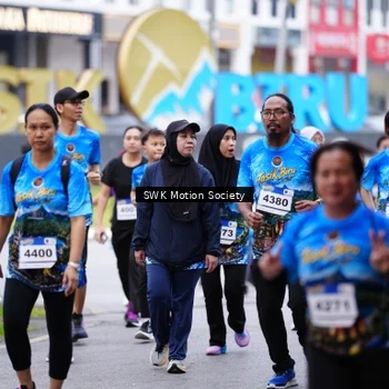 Runner Photo 7603624