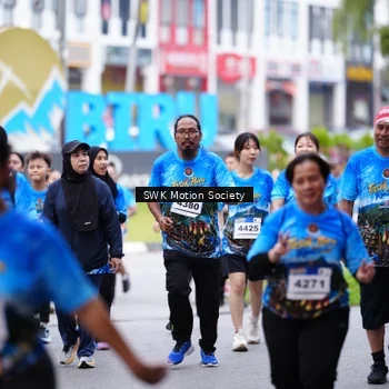 Runner Photo 7603625