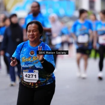 Runner Photo 7603628