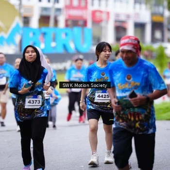 Runner Photo 7603634