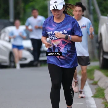 Runner Photo 7603650