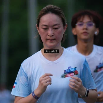 Runner Photo 7603671