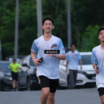 Runner Photo 7603680