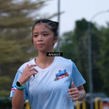 Runner Photo 7603712