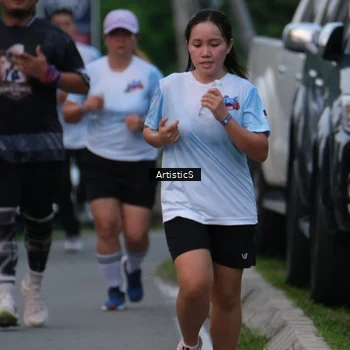 Runner Photo 7603715