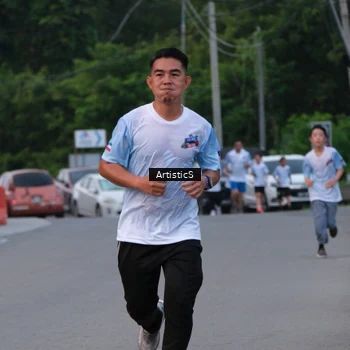 Runner Photo 7603717
