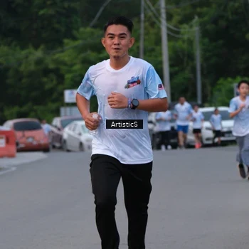 Runner Photo 7603722