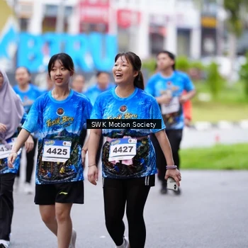 Runner Photo 7603745