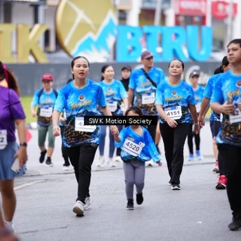 Runner Photo 7603746