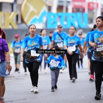 Runner Photo 7603759