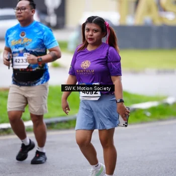 Runner Photo 7603773