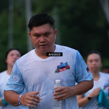 Runner Photo 7603775