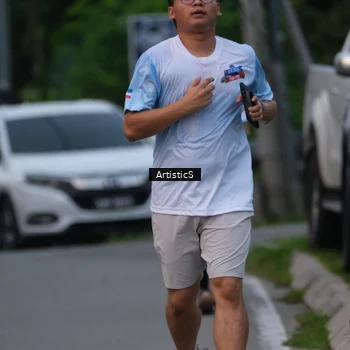 Runner Photo 7603794
