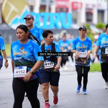 Runner Photo 7603795
