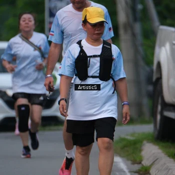 Runner Photo 7603798