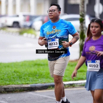 Runner Photo 7603799