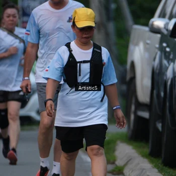 Runner Photo 7603801
