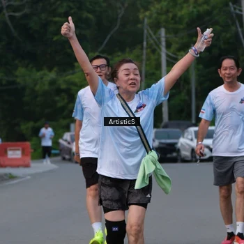 Runner Photo 7603807