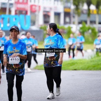Runner Photo 7603814
