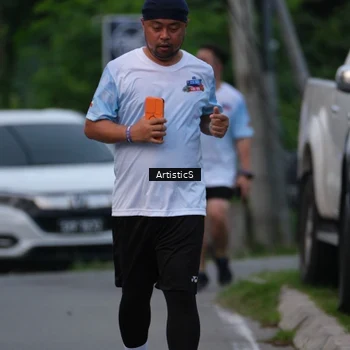 Runner Photo 7603830