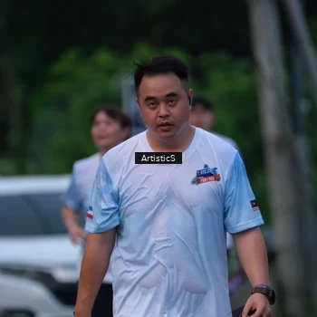 Runner Photo 7603835
