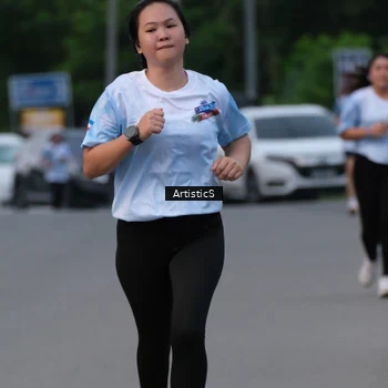 Runner Photo 7603863