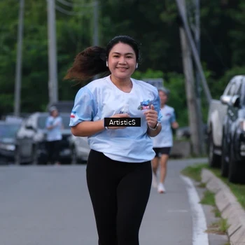 Runner Photo 7603870