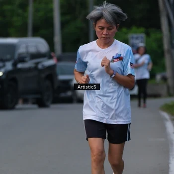 Runner Photo 7603883