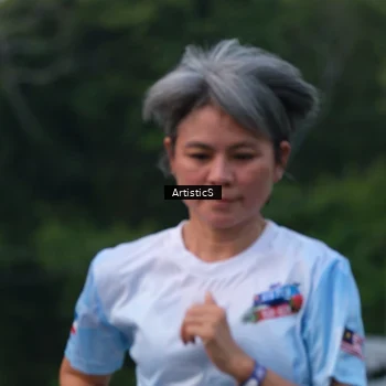 Runner Photo 7603890