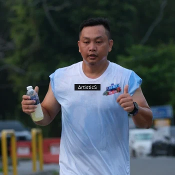 Runner Photo 7603907