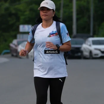 Runner Photo 7603911