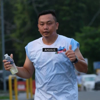 Runner Photo 7603916