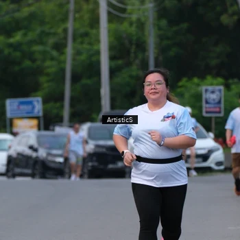 Runner Photo 7603917