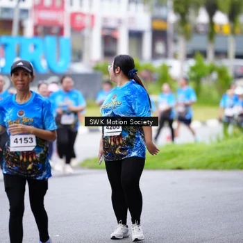 Runner Photo 7603926