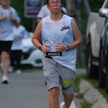 Runner Photo 7603932