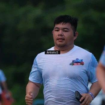 Runner Photo 7603937
