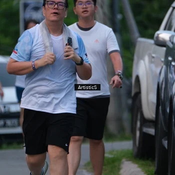 Runner Photo 7603939