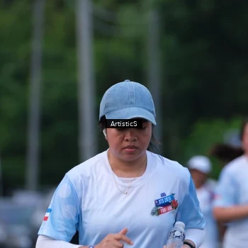Runner Photo 7603951