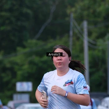 Runner Photo 7603952