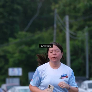Runner Photo 7603953