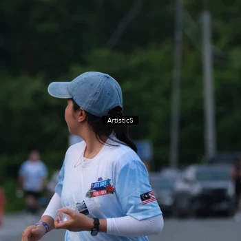 Runner Photo 7603954