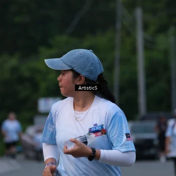 Runner Photo 7603957