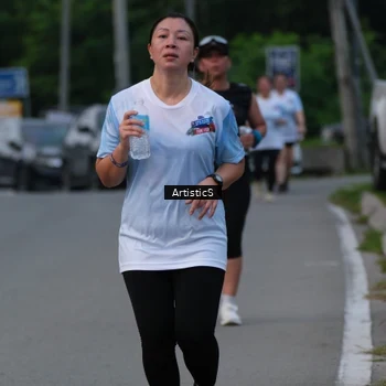 Runner Photo 7603964