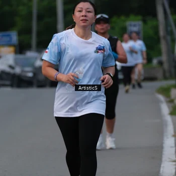 Runner Photo 7603970